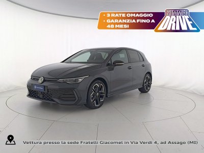 Auto Volkswagen Golf 1.5 etsi r-line plus 115cv dsg km 0 in vendita presso concessionaria Fratelli Giacomel a 32.400 &euro; - foto numero 1