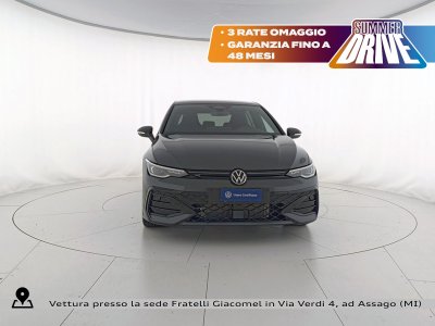 Auto Volkswagen Golf 1.5 etsi r-line plus 115cv dsg km 0 in vendita presso concessionaria Fratelli Giacomel a 32.400 &euro; - foto numero 2