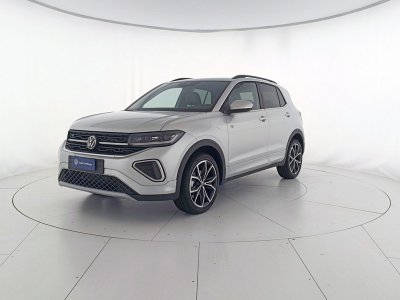 Auto Volkswagen T-Cross 1.0 tsi r-line plus 115cv km 0 in vendita presso concessionaria Fratelli Giacomel a 24.900 &euro; - foto numero 1
