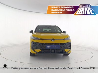 Auto Volkswagen T-Roc 1.5 etsi r-line 150cv dsg km 0 in vendita presso concessionaria Fratelli Giacomel a 34.400 &euro; - foto numero 2