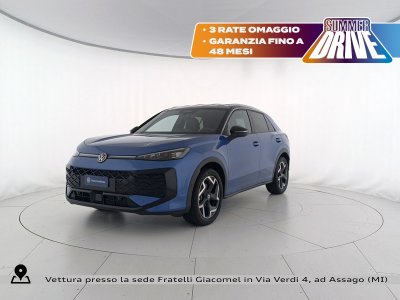 Auto Volkswagen T-Roc 1.5 etsi r-line 150cv dsg km 0 in vendita presso concessionaria Fratelli Giacomel a 34.900 &euro; - foto numero 1