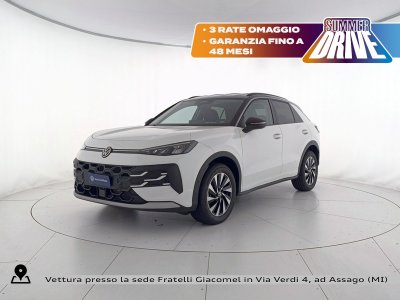Auto Volkswagen T-Roc 1.5 etsi life 150cv dsg km 0 in vendita presso concessionaria Fratelli Giacomel a 31.400 &euro; - foto numero 1
