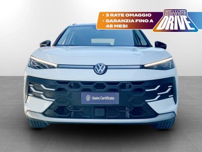 Auto Volkswagen T-Roc 1.5 etsi life 150cv dsg aziendale in vendita presso concessionaria Fratelli Giacomel a 30.900 &euro; - foto numero 2