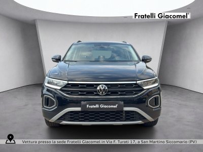 Auto Volkswagen T-Roc 1.5 tsi life dsg usata in vendita presso concessionaria Fratelli Giacomel a 22.400 &euro; - foto numero 2