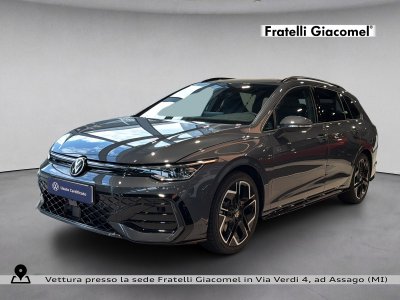 Auto Volkswagen Golf variant 2.0 tdi r-line plus 150cv dsg km 0 in vendita presso concessionaria Fratelli Giacomel a 34.900 &euro; - foto numero 1