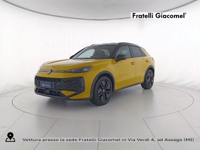 Auto Volkswagen T-Roc 1.5 etsi r-line 150cv dsg aziendale in vendita presso concessionaria Fratelli Giacomel a 32.400 &euro; - foto numero 1