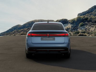 Auto Volkswagen id.7 86 kwh pro s edition plus 285cv nuova in vendita presso concessionaria Fratelli Giacomel a 72.300 &euro; - foto numero 1