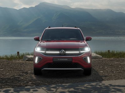 Auto Volkswagen T-Cross 1.0 tsi r-line plus 115cv nuova in vendita presso concessionaria Fratelli Giacomel a 30.500 &euro; - foto numero 1