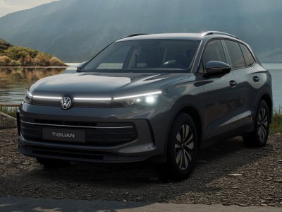 Auto Volkswagen Tiguan 2.0 tdi edition plus 150cv dsg nuova in vendita presso concessionaria Fratelli Giacomel a 44.100 &euro; - foto numero 2