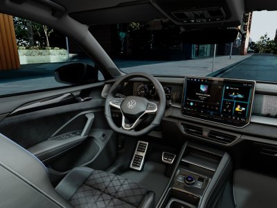 Auto Volkswagen Tayron  2.0 TSI 195 KW R-Line 4Motion 7 Posti aziendale in vendita presso concessionaria Fratelli Giacomel a 55.900 &euro; - foto numero 2