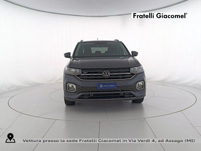 Auto Volkswagen T-Cross 1.0 tsi sport 110cv usata in vendita presso concessionaria Fratelli Giacomel a 16.900 &euro; - foto numero 2