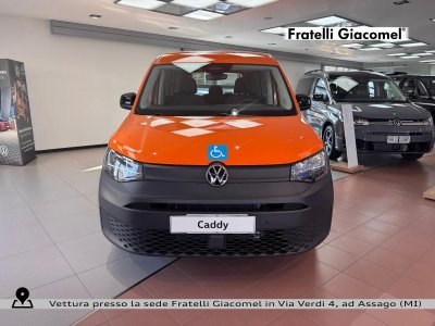 Auto Volkswagen Veicoli Commerciali Caddy m1 2.0 tdi space dsg ALLEST. FOCACCIA TR. DISABILI km 0 in vendita presso concessionaria Fratelli Giacomel a 33.500 &euro; - foto numero 2