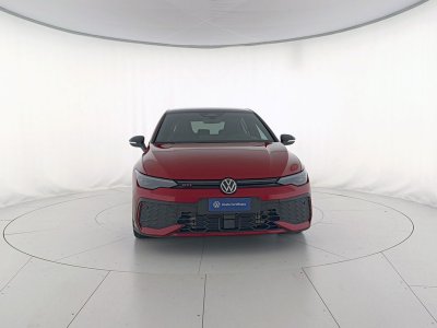 Auto Volkswagen Golf 2.0 tsi gti 265cv dsg aziendale in vendita presso concessionaria Fratelli Giacomel a 41.900 &euro; - foto numero 2