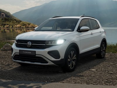 Auto Volkswagen T-Cross 1.0 TSI LIFE 95 CV nuova in vendita presso concessionaria Fratelli Giacomel a 27.500 &euro; - foto numero 2