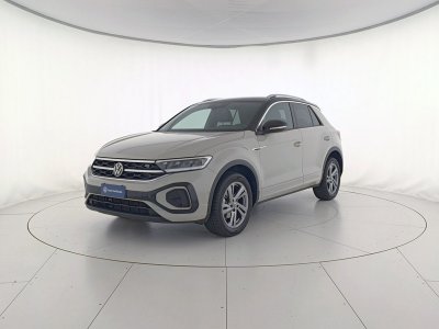 Auto Volkswagen T-Roc 1.0 tsi r-line 110cv usata in vendita presso concessionaria Fratelli Giacomel a 20.400 &euro; - foto numero 1