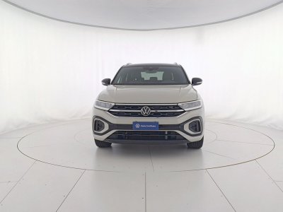 Auto Volkswagen T-Roc 1.0 tsi r-line 110cv usata in vendita presso concessionaria Fratelli Giacomel a 20.400 &euro; - foto numero 2